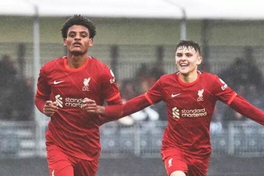bobby clark playing for liverpool u21s