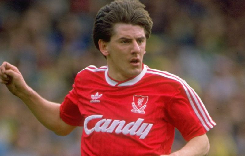 peter beardsley playing for liverpool